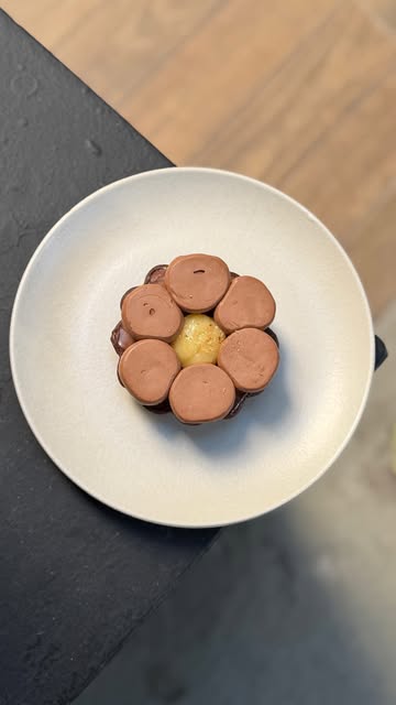 Tartelete de chocolate com cupuaçu da Odara
